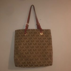 Micheal Kors Bag